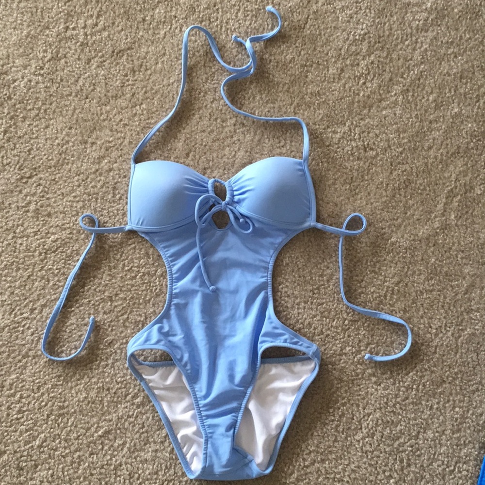 One piece swim suit
